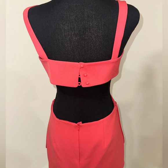 cut out Alexis dress M - Picture 3 of 4